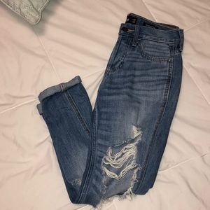 Hollister jeans